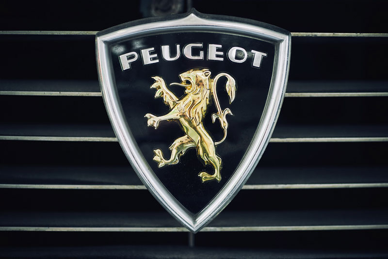 Sigle Peugeot - 815_9602.jpg 815_9602.jpg